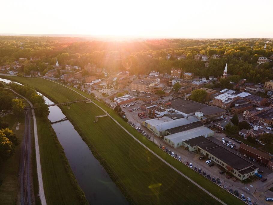 Relaxing 2Bedroom Townhome W/Playroom & Great View Galena Eksteriør billede